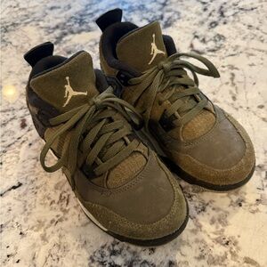 Jordan 4 Retro SE Craft, size 13